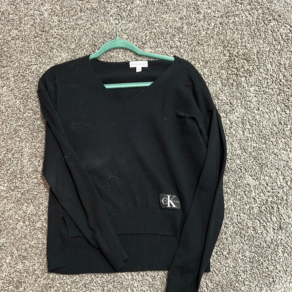 CALVIN KLEIN KNIT SWEATER